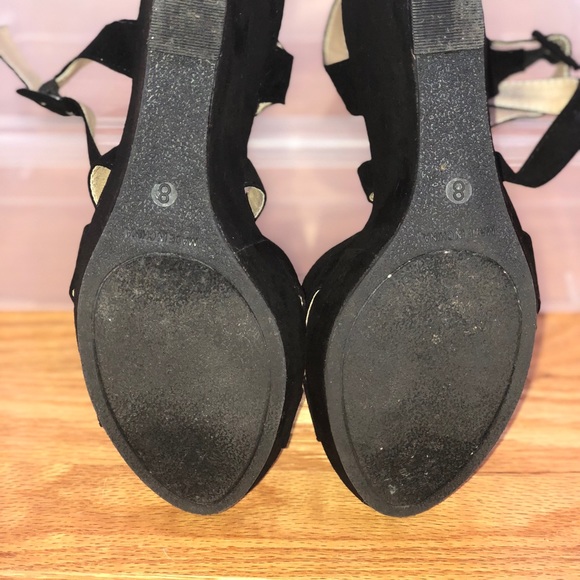 Nine West platforms - Picture 3 of 4